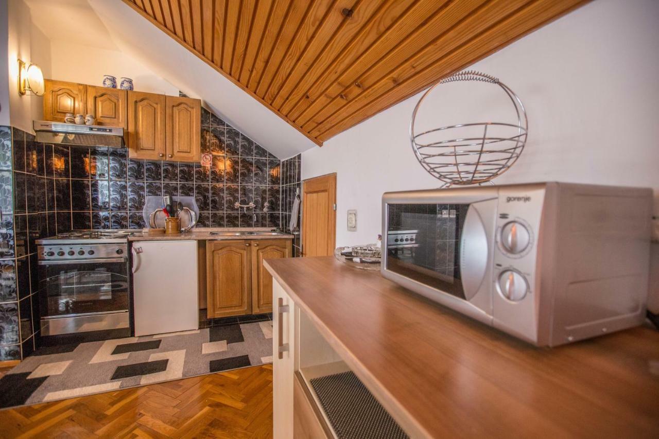 Apartman Ružica Ogulin Bagian luar foto
