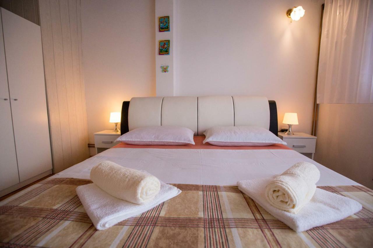 Apartman Ružica Ogulin Bagian luar foto