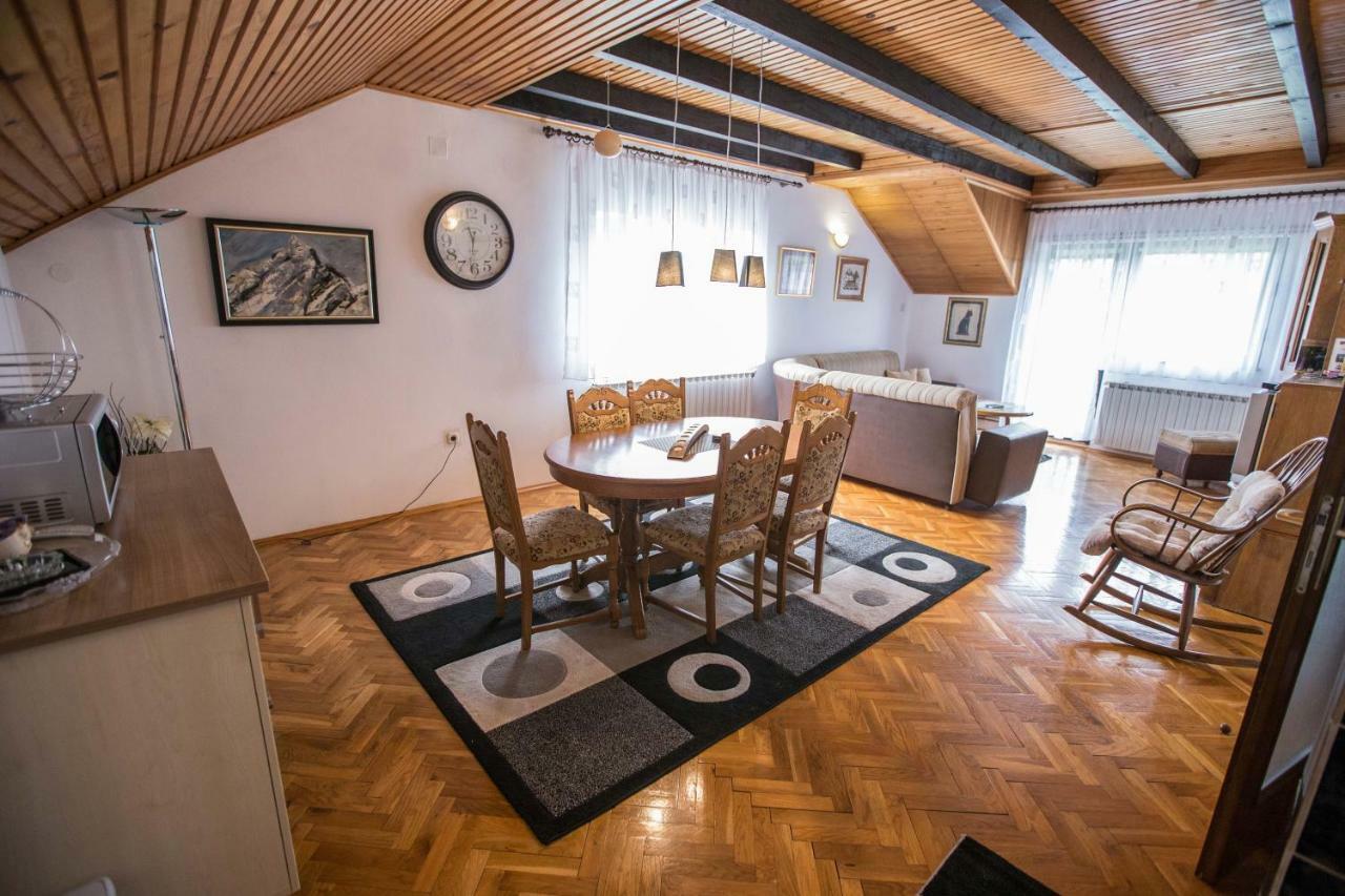 Apartman Ružica Ogulin Bagian luar foto